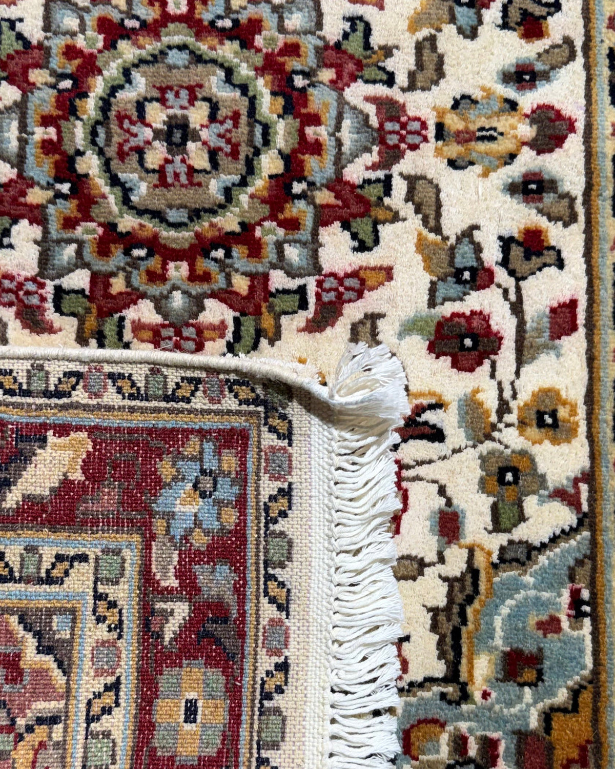 Coppia di scendiletto Islamabad 97 × 62 cm con medaglione centrale e motivi floreali