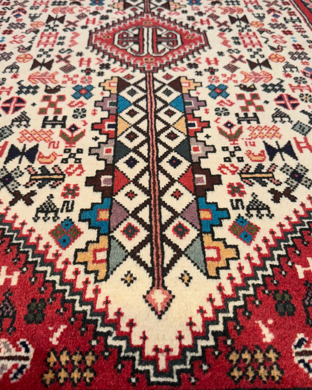 Tappeto persiano Abadeh 122x77 cm avorio e rosso con disegno geometrico