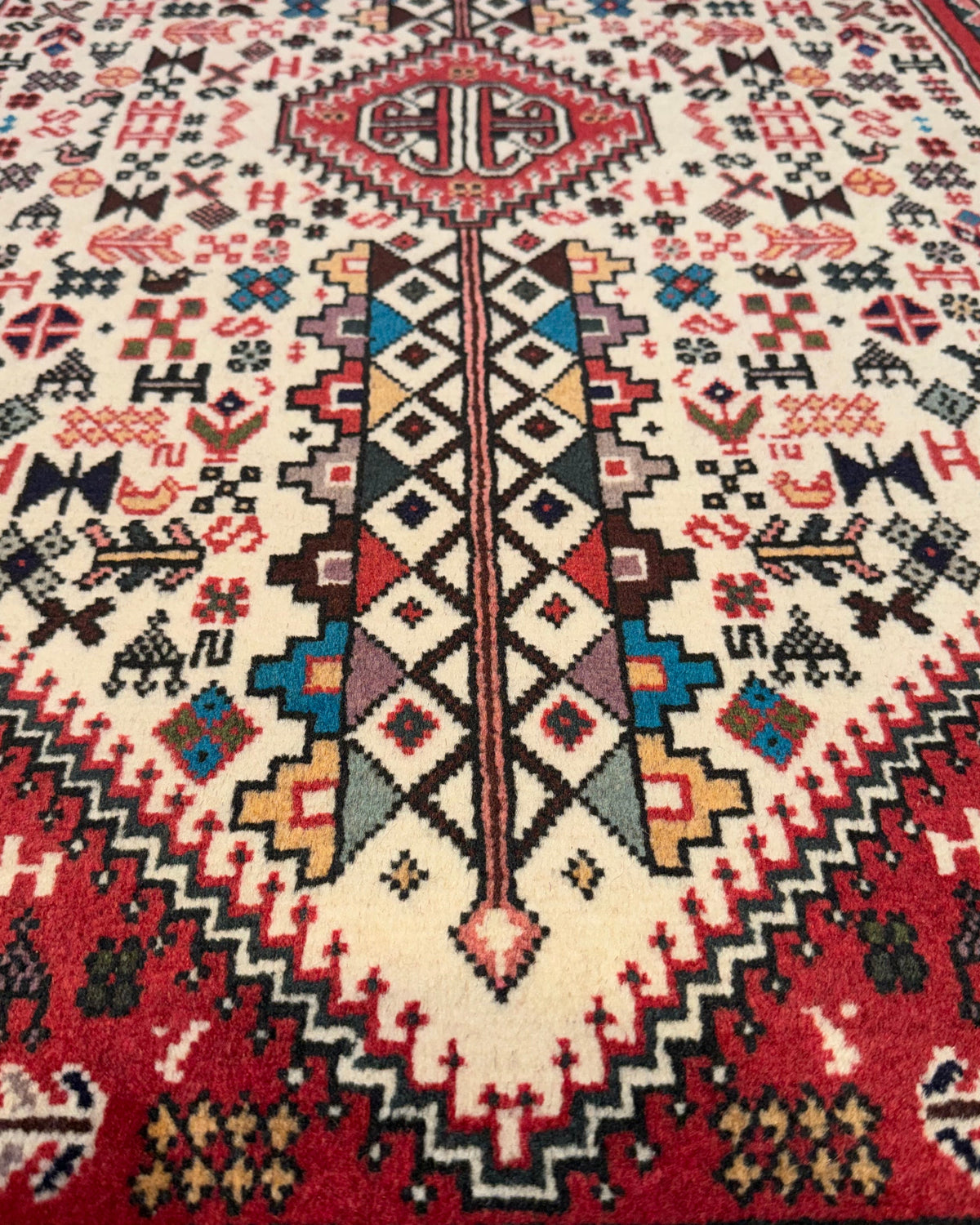 Tappeto persiano Abadeh 122x77 cm avorio e rosso con disegno geometrico