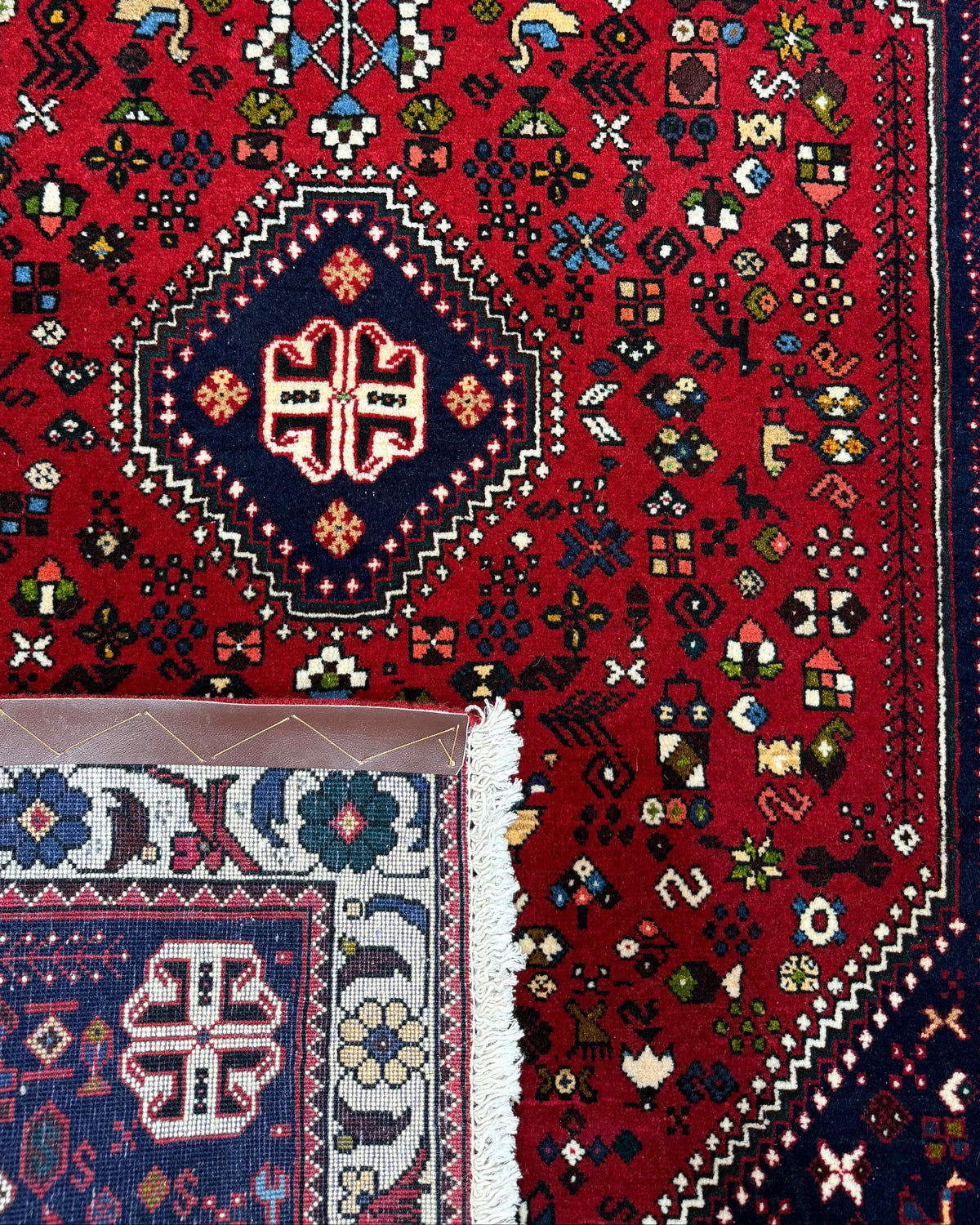 Tappeto persiano Abadeh 153x105 cm rosso con disegno geometrico