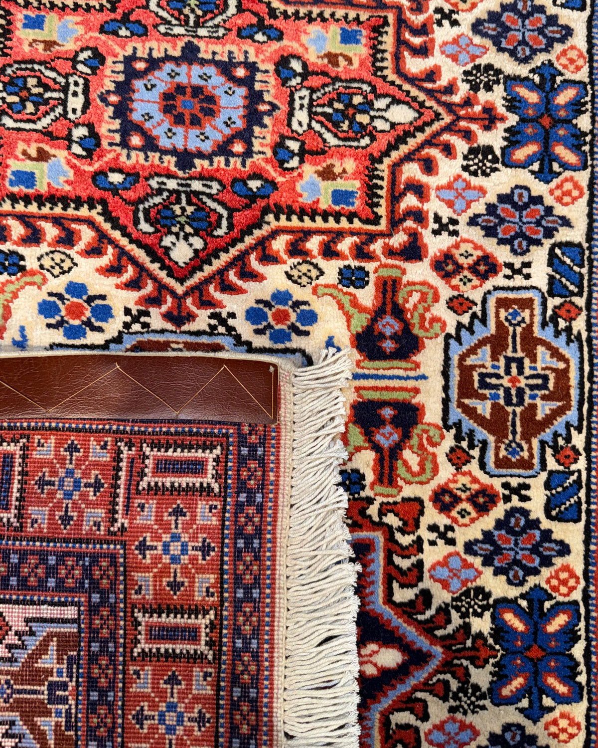 Tappeto persiano Ardebil fondo seta 125x82 cm con tre medaglioni