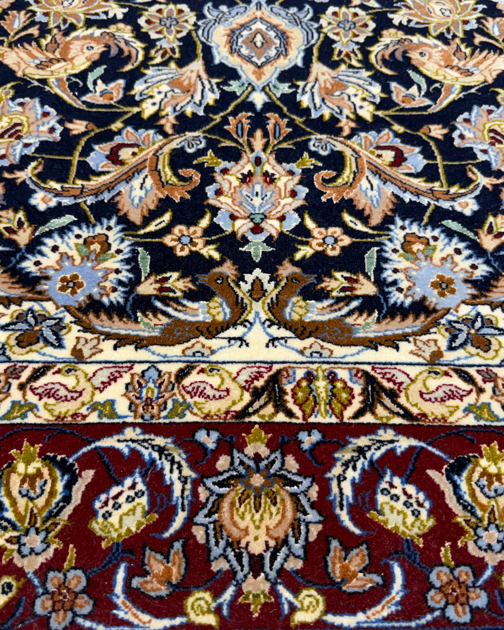 Tappeto persiano Esfahan misto seta 167x112 cm blu con medaglione floreale