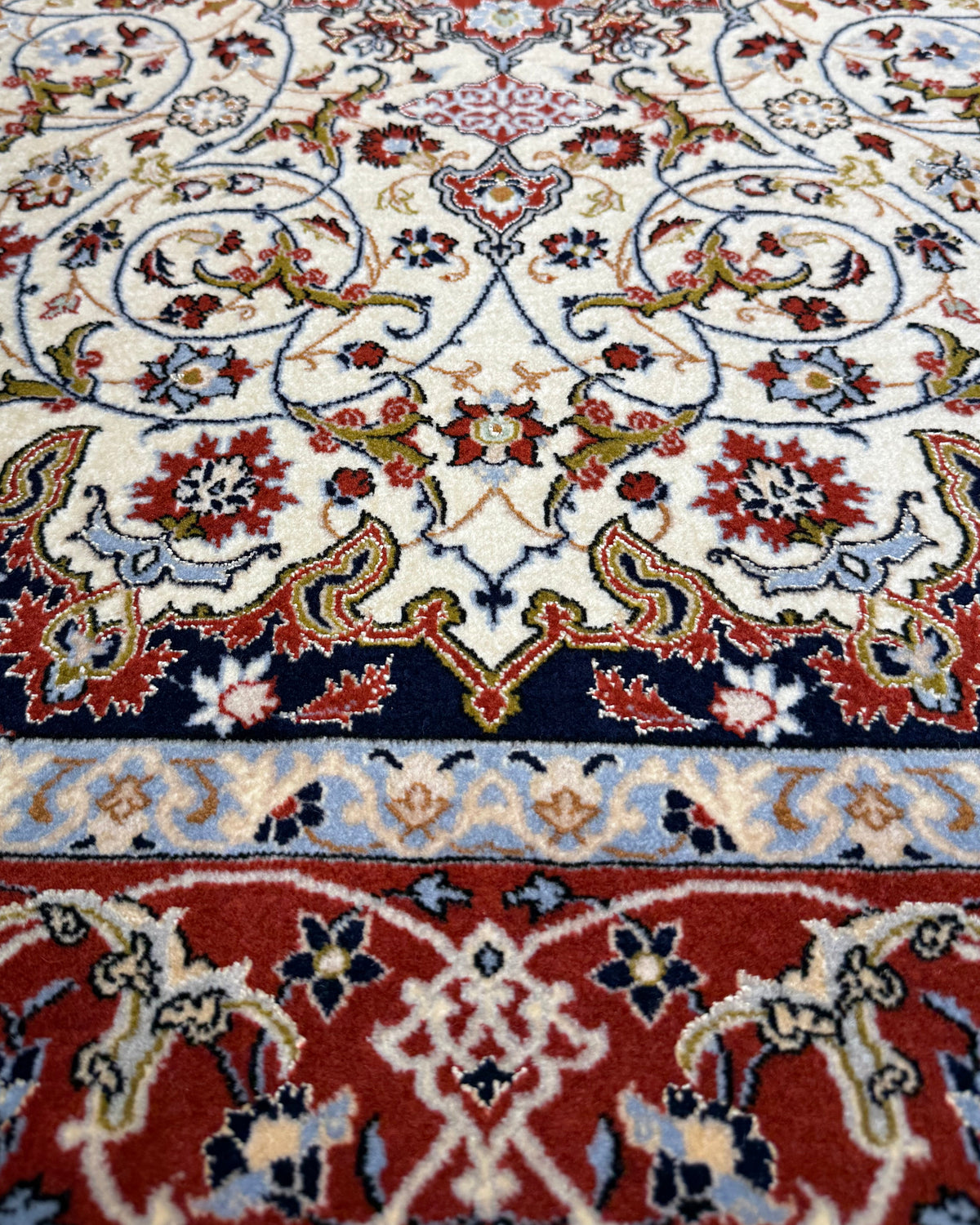 Tappeto persiano Esfahan misto seta 155x107 cm crema e rosso