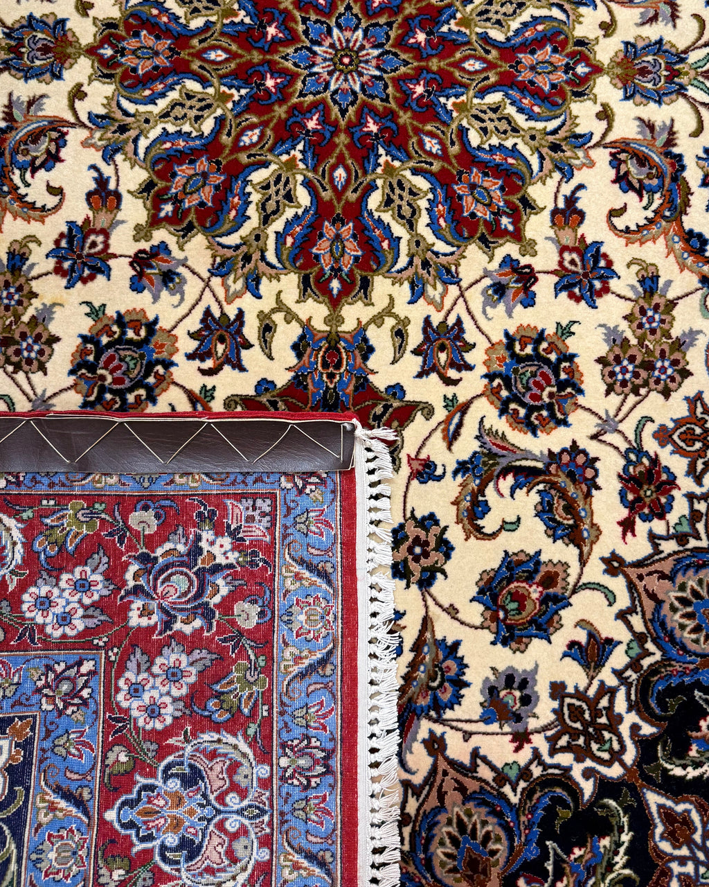 Tappeto persiano Esfahan misto seta 172x113 cm rosso e crema con medaglione floreale