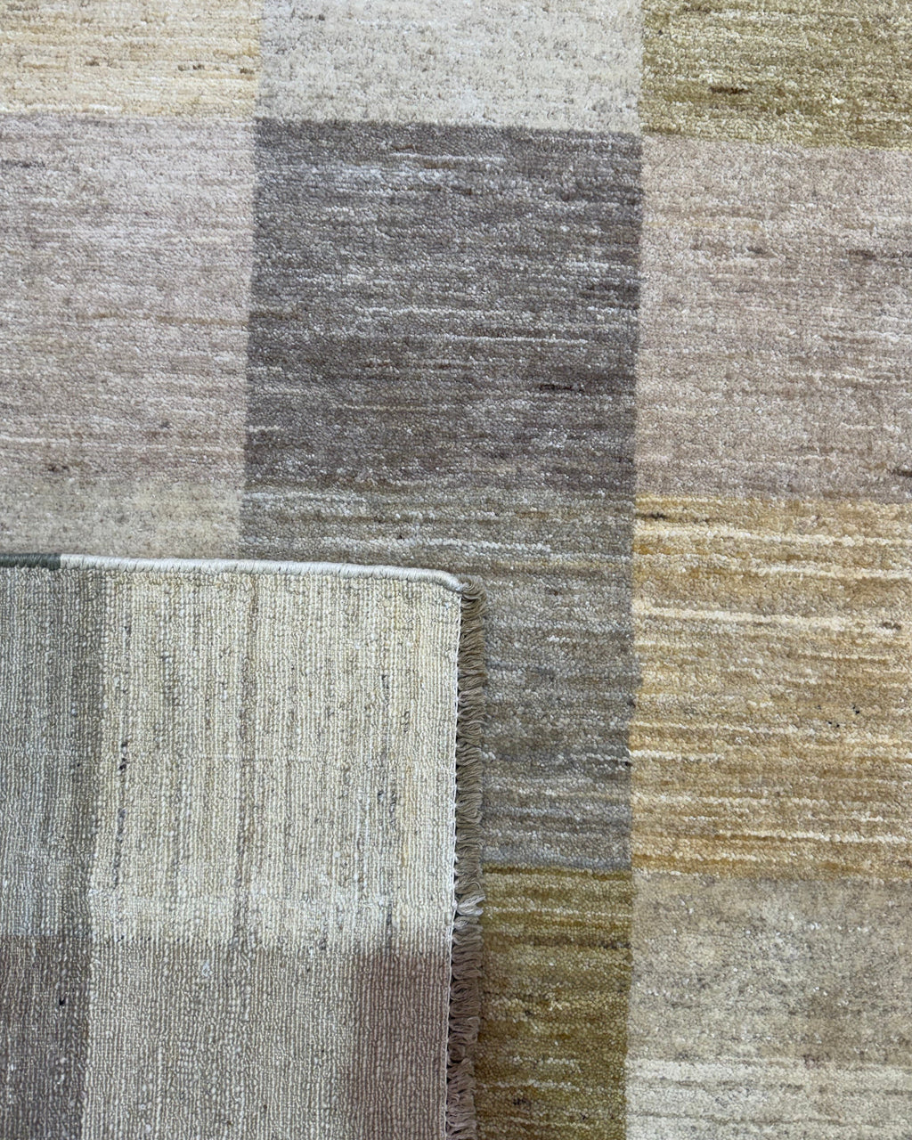 Tappeto persiano Gabbeh 155x92 cm beige con disegno geometrico a riquadri