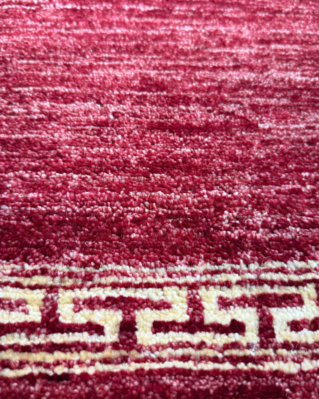 Tappeto persiano Gabbeh 155x97 cm rosso bordeaux con bordura geometrica