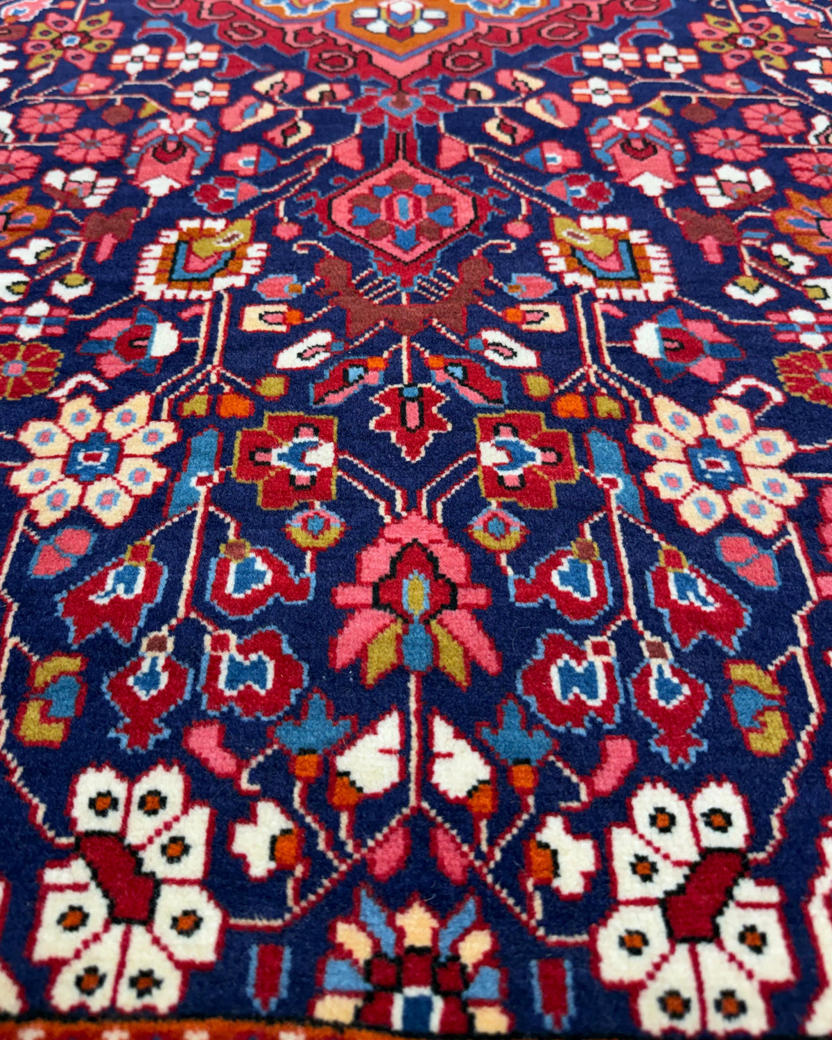 Tappeto persiano Malayer 171x112 cm rosso e blu con medaglione centrale