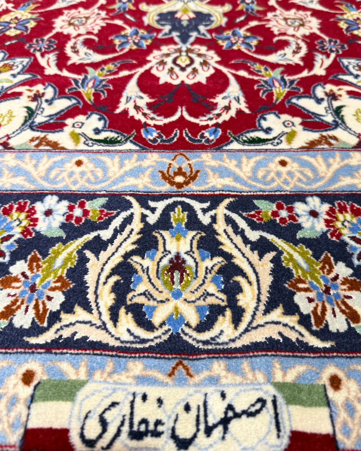 Tappeto persiano Esfahan misto seta 170x110 cm rosso con medaglione floreale