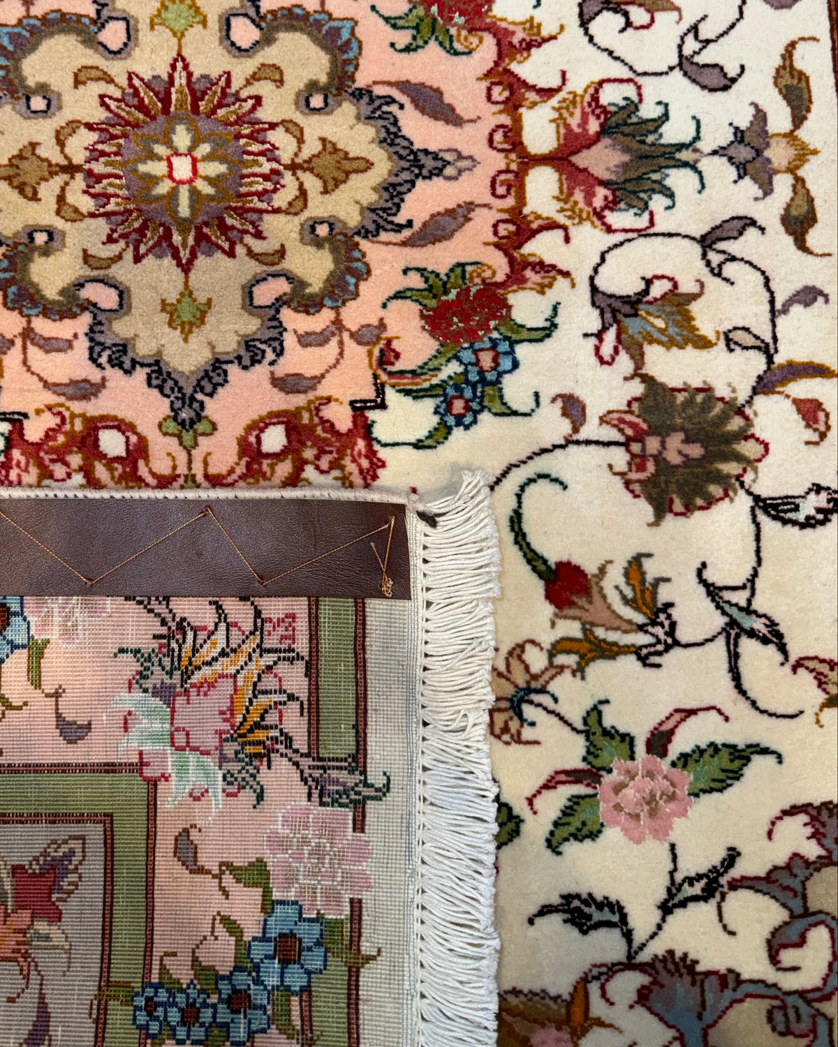 Tappeto persiano Tabriz 60 Raj misto seta 122x77 cm fondo avorio