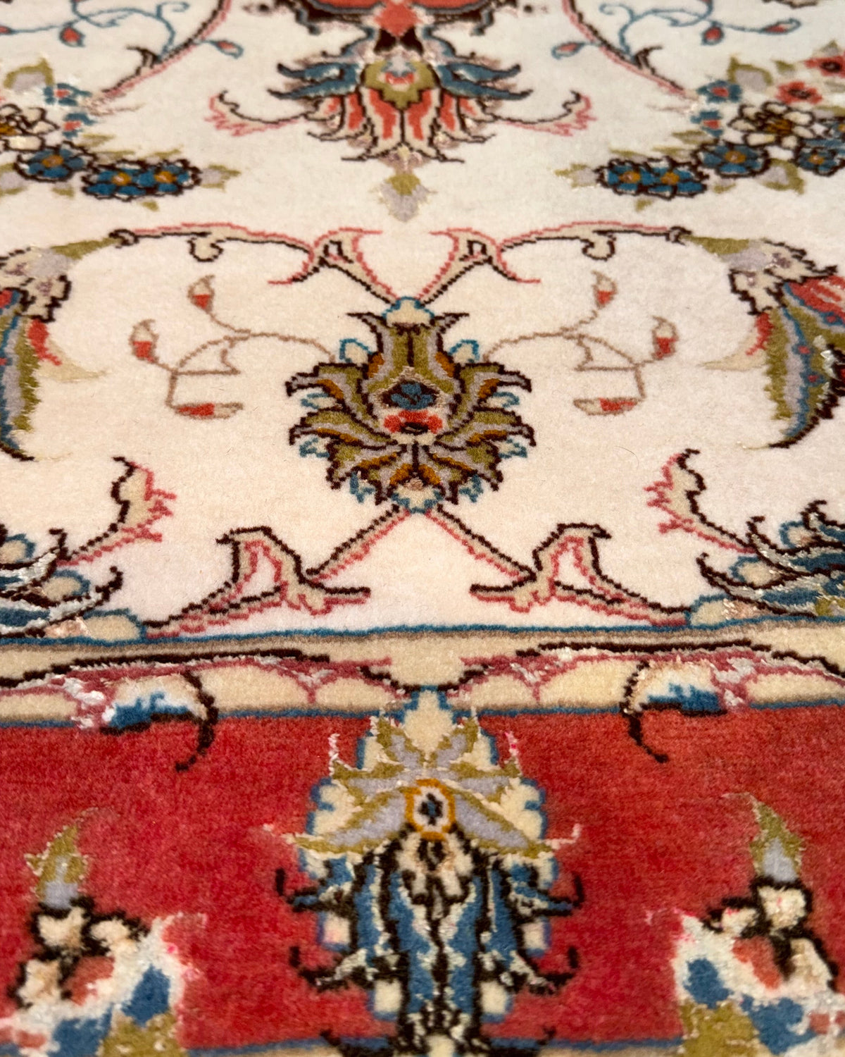 Tappeto persiano Tabriz 60 Raj misto seta 110x70 cm avorio e rosso