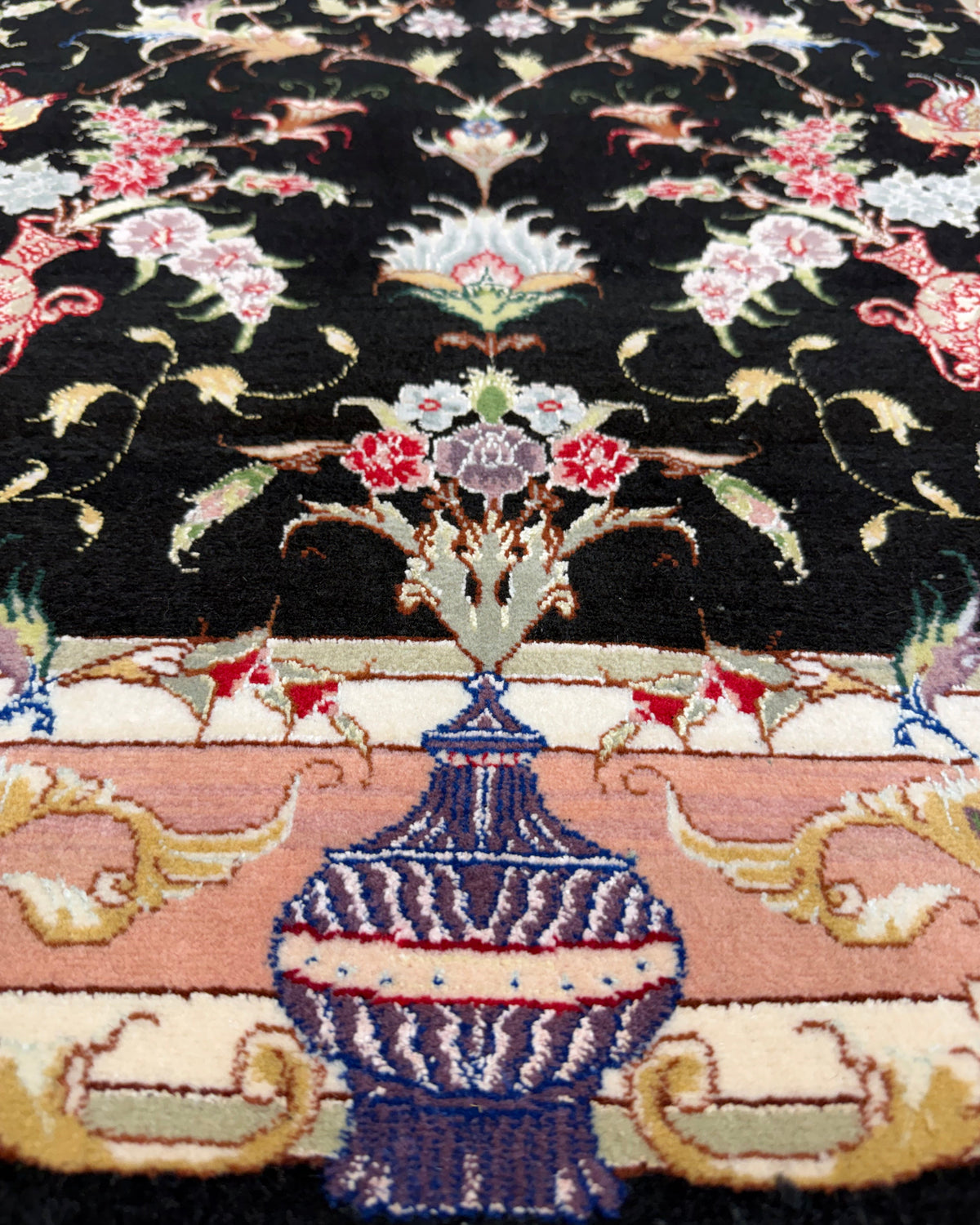 Tappeto persiano Tabriz 60 Raj misto seta 158x104 cm nero e rosa