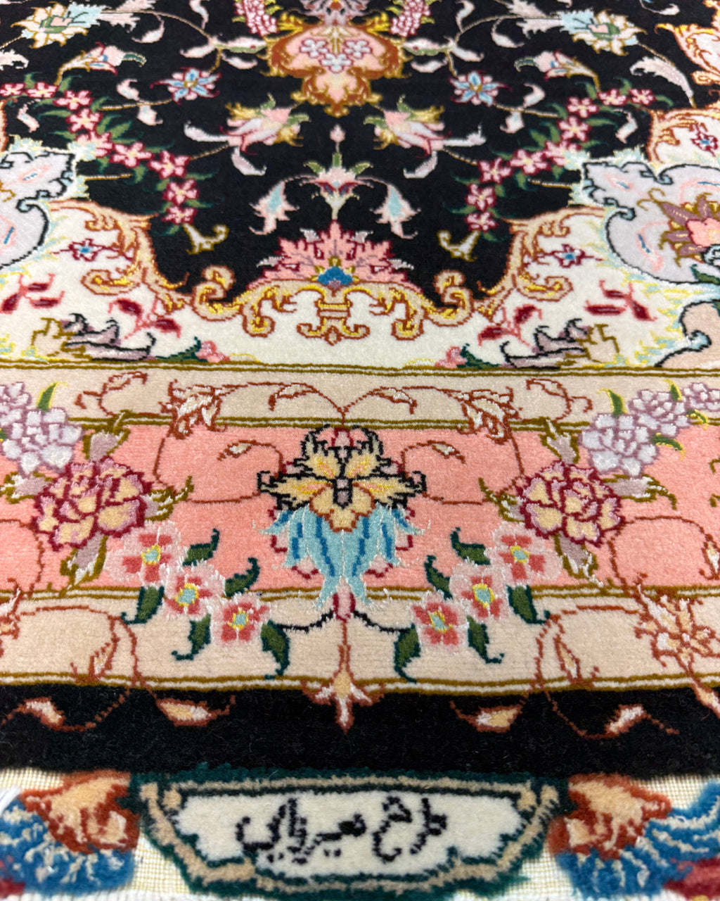 Tappeto persiano Tabriz 60 Raj misto seta 153x100 cm rosa e nero