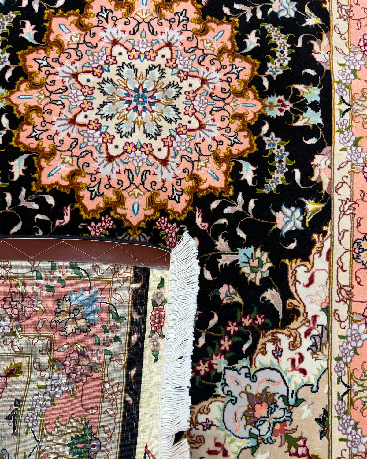 Tappeto persiano Tabriz 60 Raj misto seta 153x100 cm rosa e nero