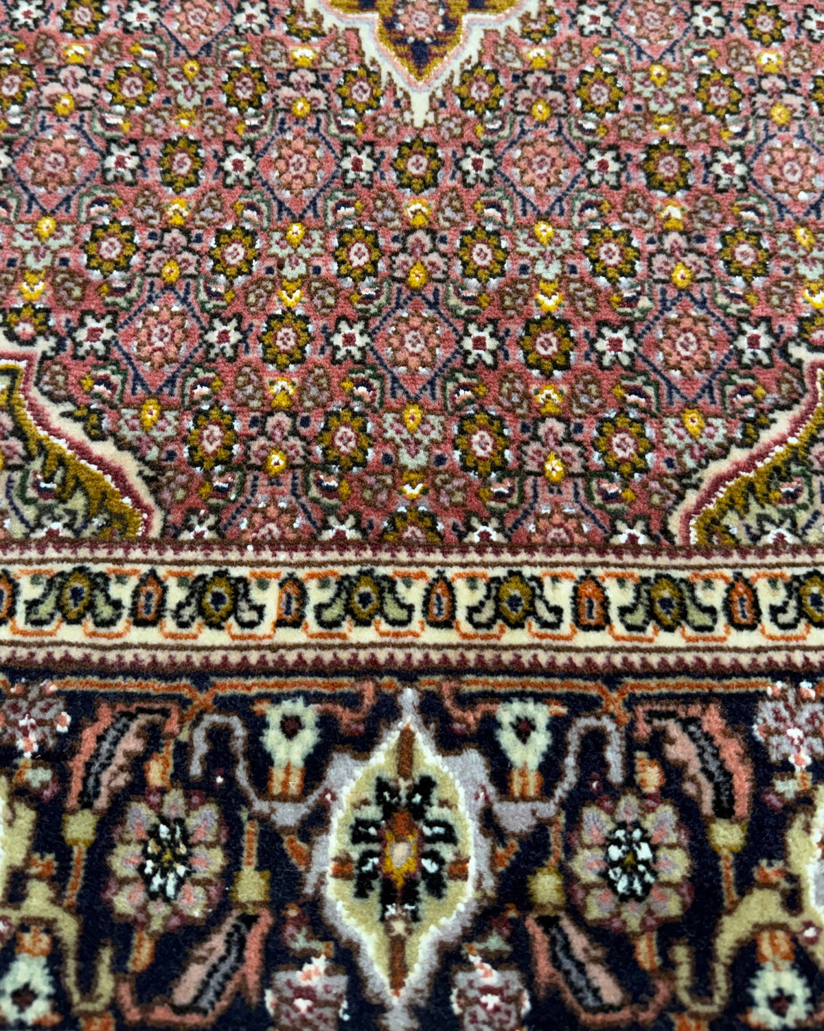 Tappeto persiano Tabriz 60 Raj misto seta 151x102 cm rosso con medaglione