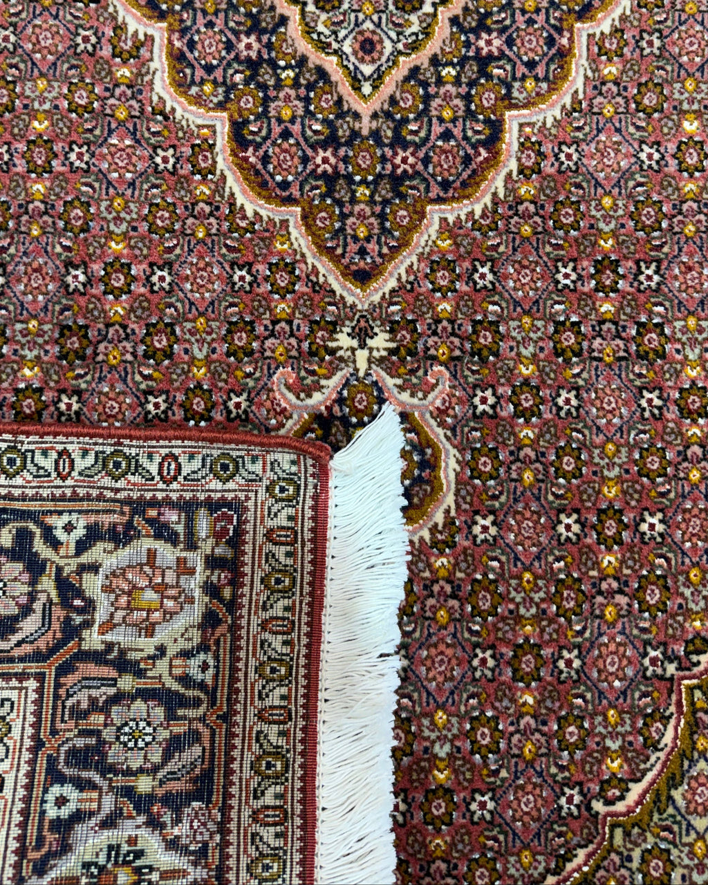 Tappeto persiano Tabriz 60 Raj misto seta 151x102 cm rosso con medaglione