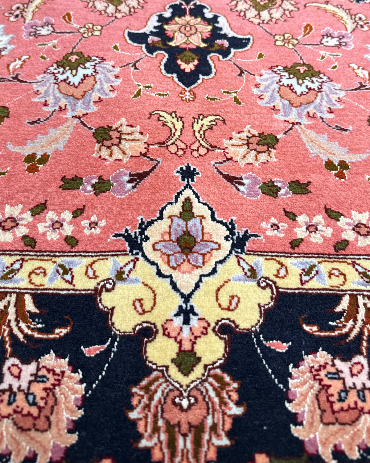 Tappeto Tabriz 60 Raj misto seta 154x104 cm rosa con medaglione floreale