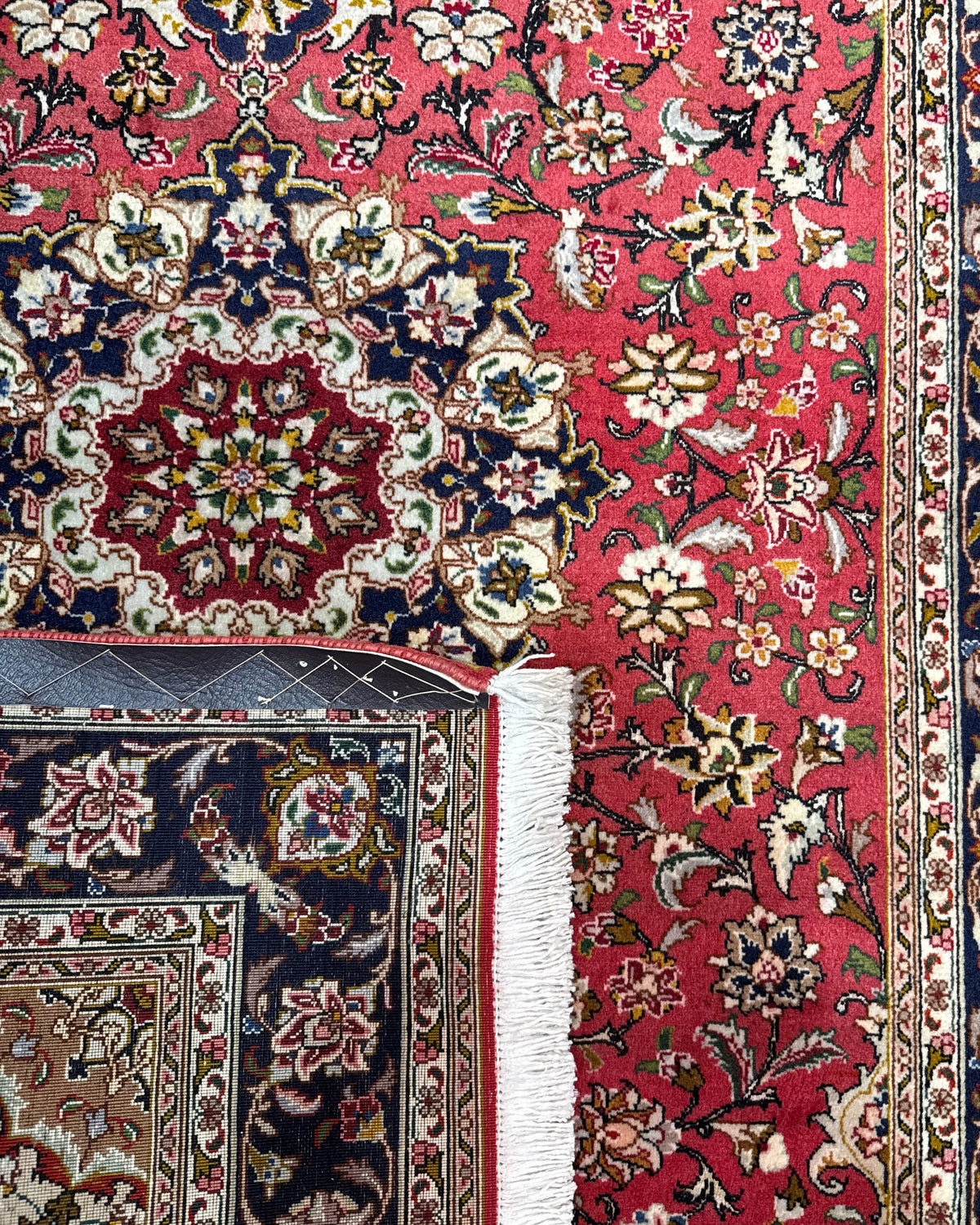 Tappeto Tabriz 60 Raj misto seta 148x104 cm rosso con medaglione floreale