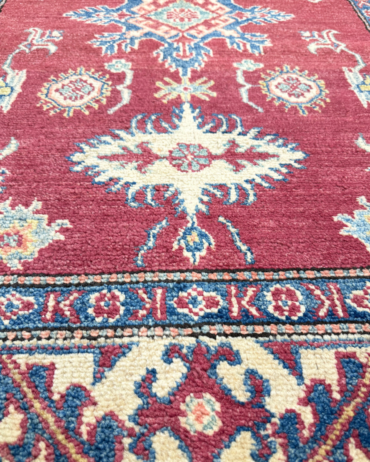 Tappeto Uzbek 158x108 cm rosso e crema con motivi geometrici