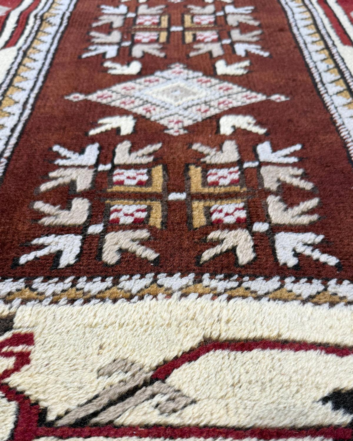 Tappeto turco 132x90 cm rosso avorio con disegno geometrico