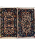 Berkana 106x61 cm, coppia di scendiletto con medaglione floreale e bordura blu scuro