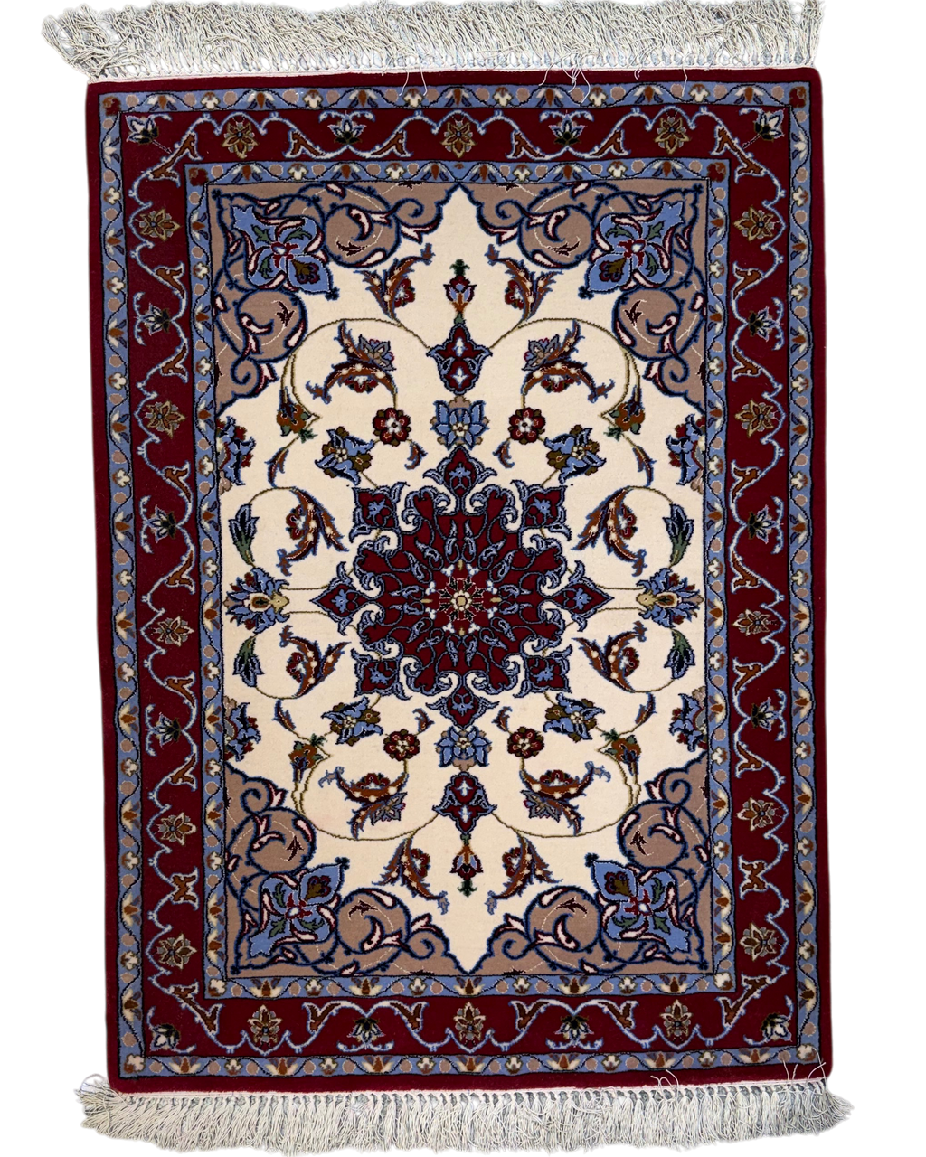 Esfahan misto seta 100x73 cm, scendiletto con medaglione rosso e motivi floreali su fondo avorio