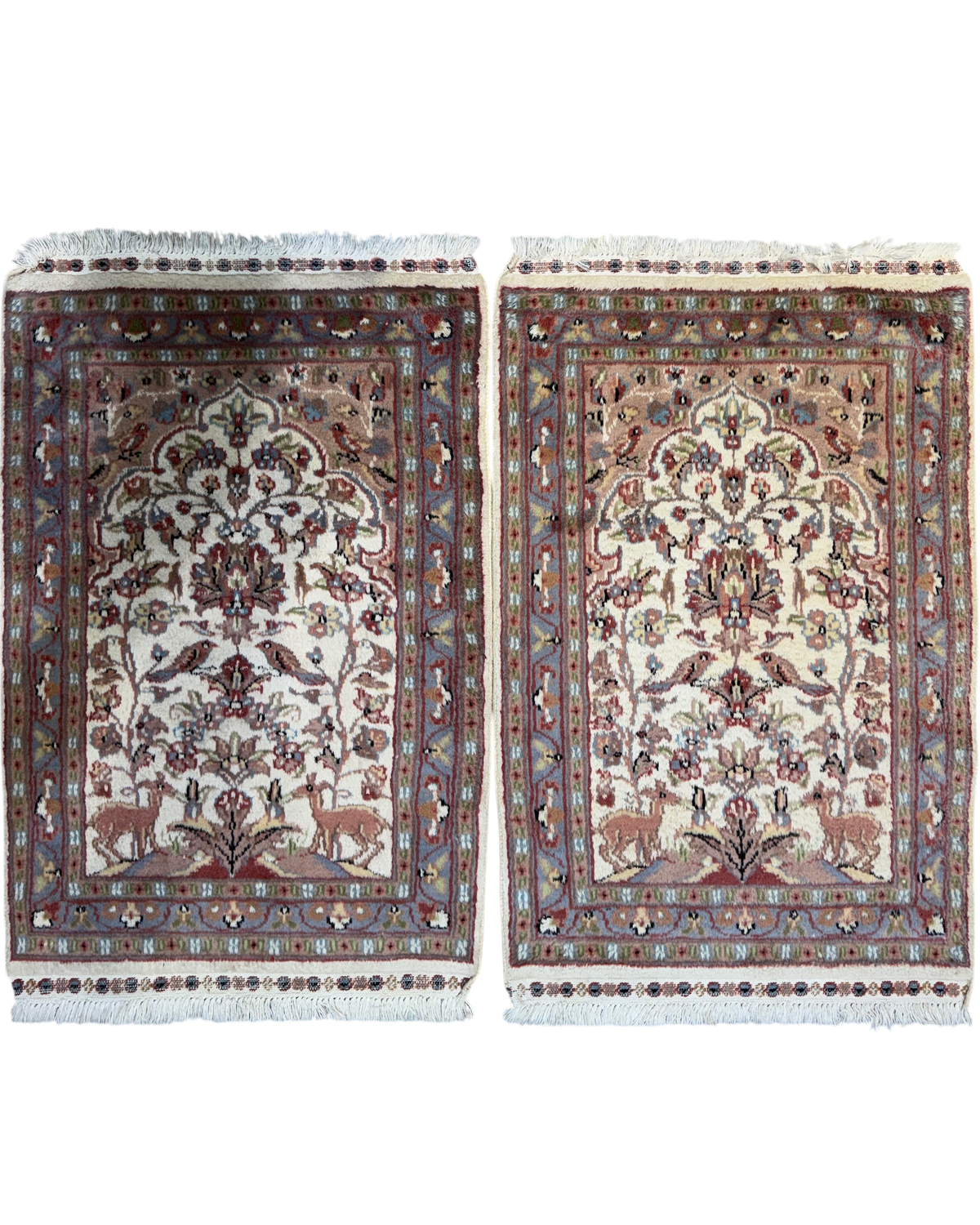 Islamabad 90x62 cm, coppia di scendiletto con motivi floreali, uccelli e animali su fondo avorio