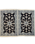 Coppia di scendiletto Nain 85x55 cm blu scuro con motivi floreali avorio e azzurri