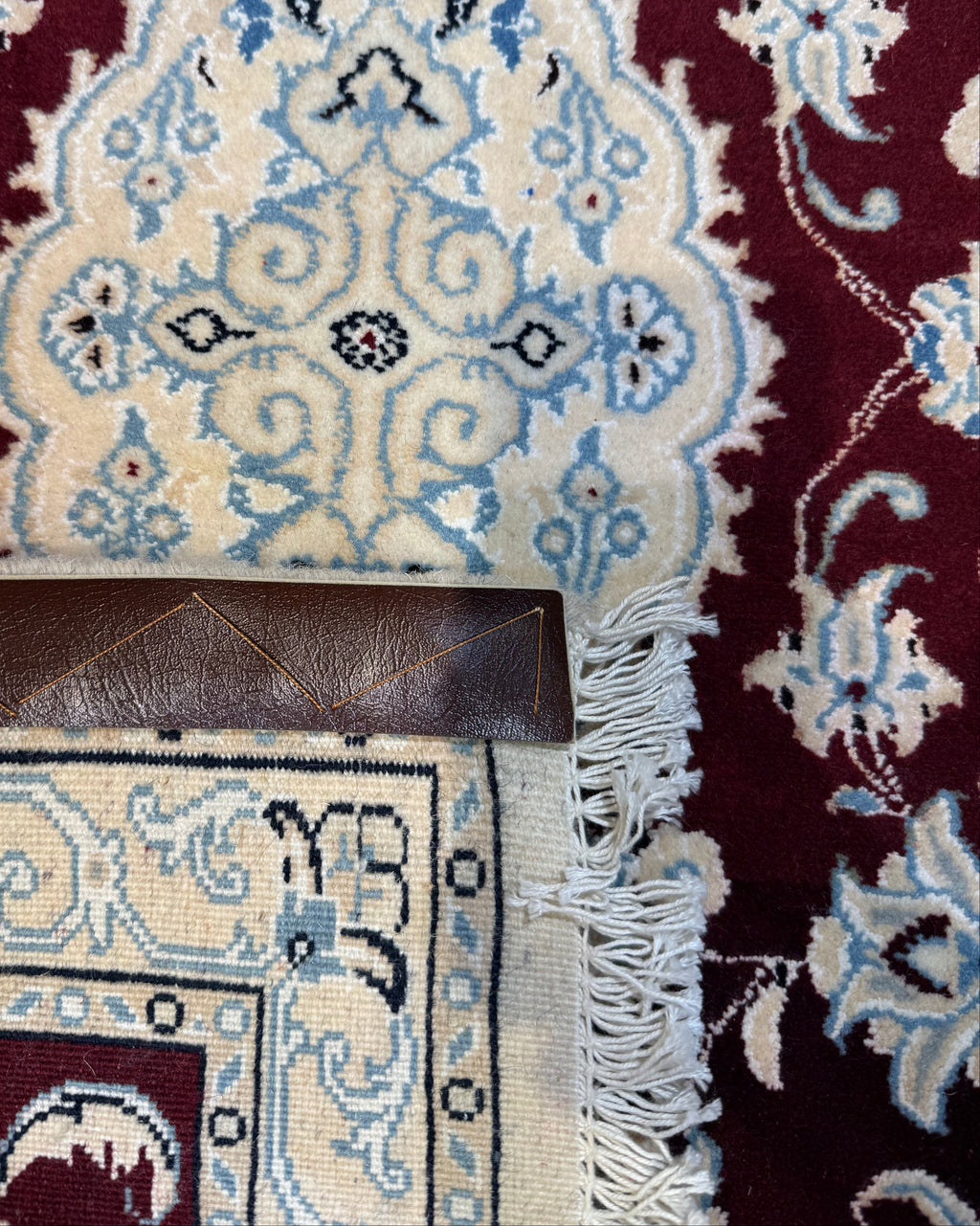 Nain misto seta 88x60 cm - coppia di scendiletto persiani bordeaux e avorio con medaglione floreale