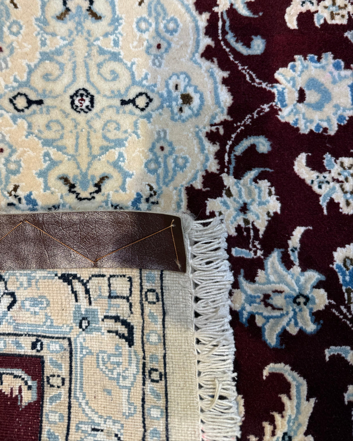 Coppia di scendiletto persiani Nain misto seta 90x58 cm bordeaux e avorio