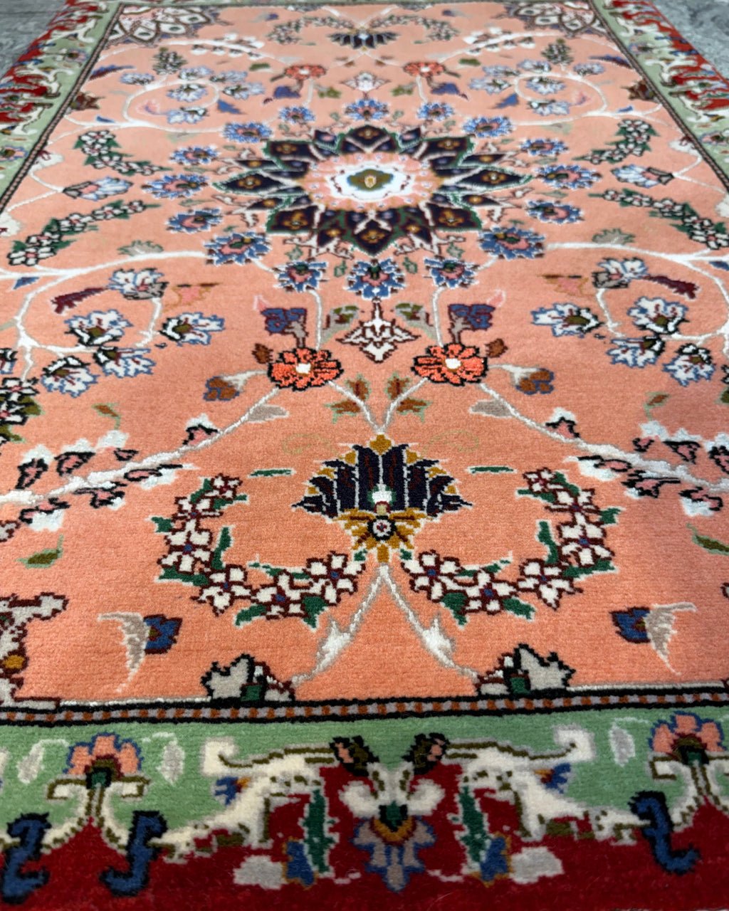 Tappeto persiano Tabriz 60 Raj misto seta 97x65 cm con medaglione floreale