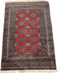 Tappeto Kashmir usato 180x125 cm rosso con motivi geometrici e bordure decorate