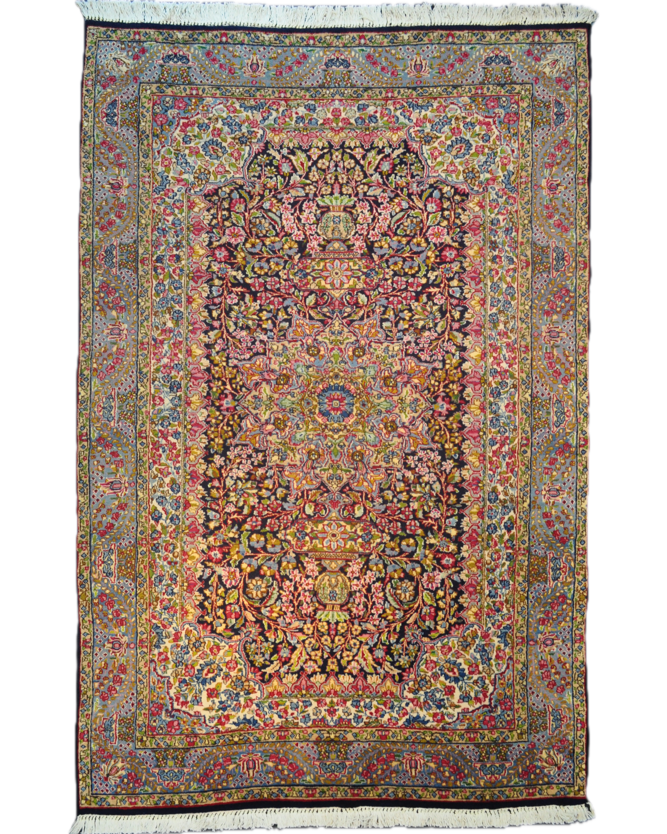 Tappeto Kerman persiano annodato a mano con medaglione centrale floreale e bordura azzurra, misura 228x151 cm