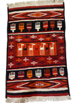 Tappeto Kilim usato 130x80 cm lavorato a mano con motivi figurativi e geometrici nei toni del rosso e nero