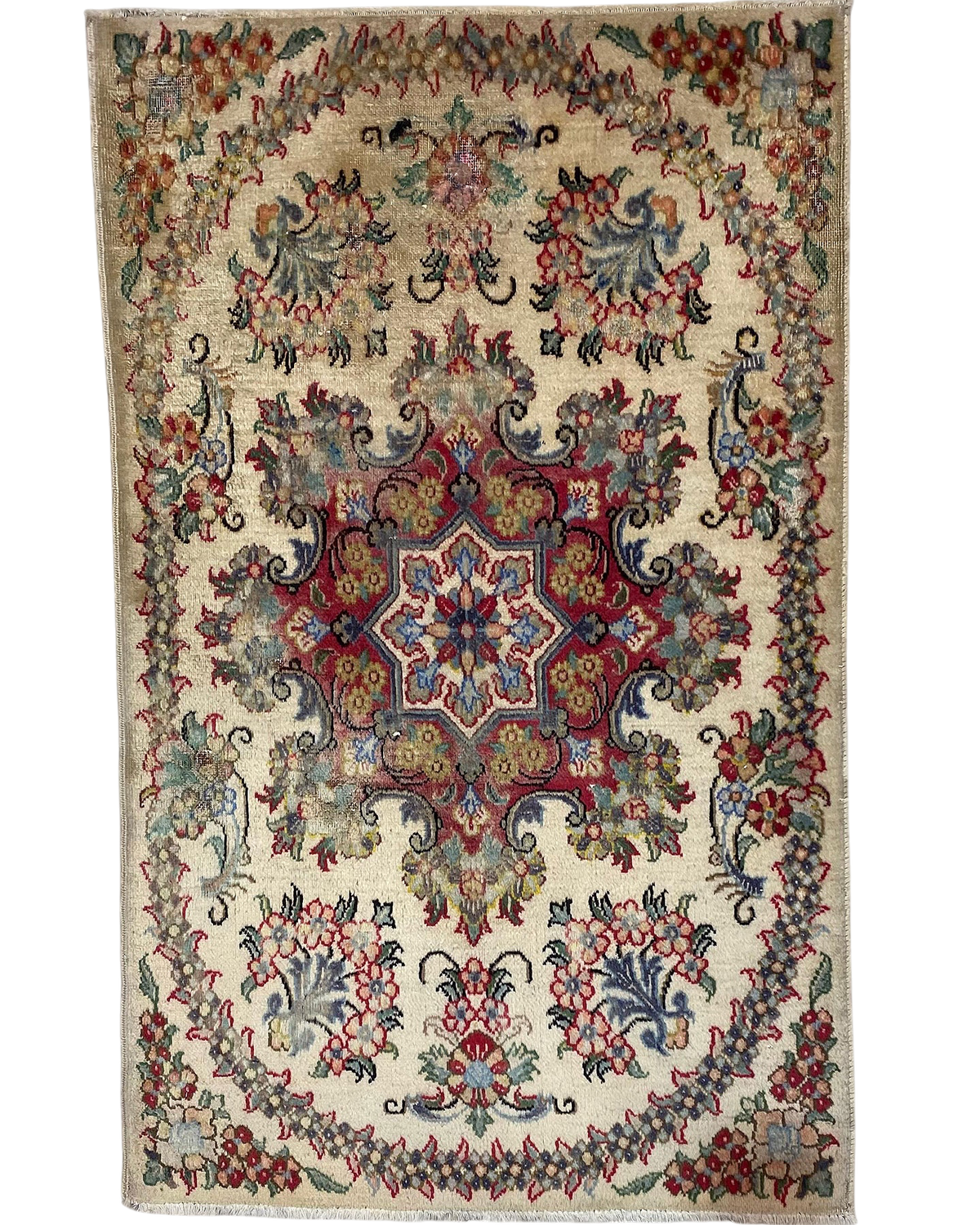 Tappeto persiano Qom usato 90x58 cm con medaglione centrale e motivi floreali su fondo avorio