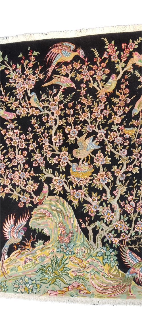 Tappeto persiano Tabriz Fine con motivo Albero della Vita e uccelli su fondo nero, misura 146x102 cm
