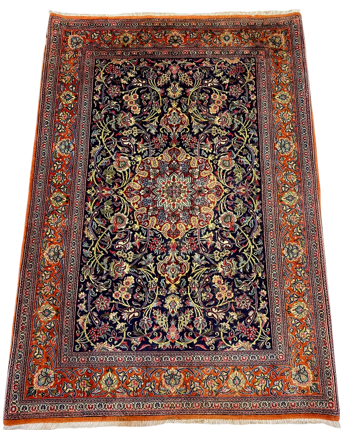 Tappeto persiano Qom Kork usato 155x105 cm annodato a mano con medaglione centrale e disegno floreale