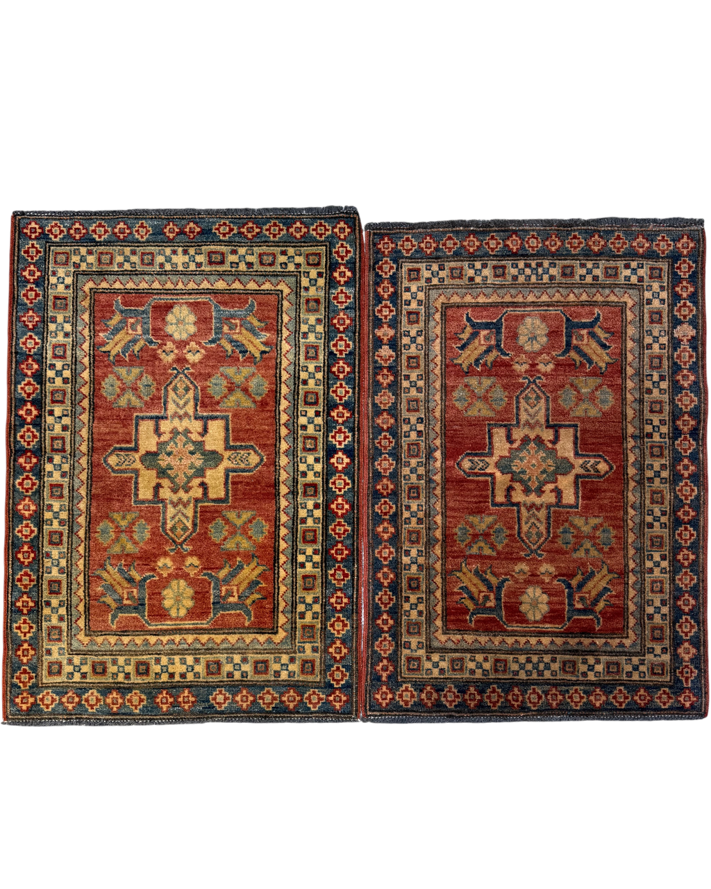 Coppia di scendiletto Uzbek 92x65 cm con motivi geometrici nei toni del rosso, blu e beige